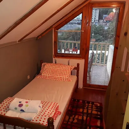 House In Sarajevo, Old City Szarajevó